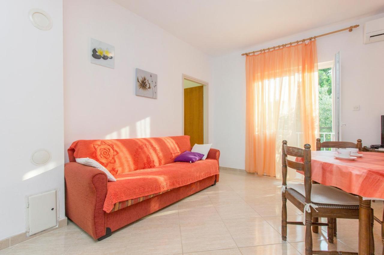 Apartments Ivan Vodice Exterior foto