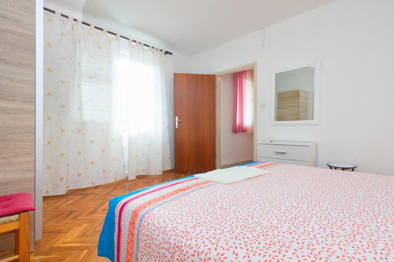 Apartments Ivan Vodice Exterior foto