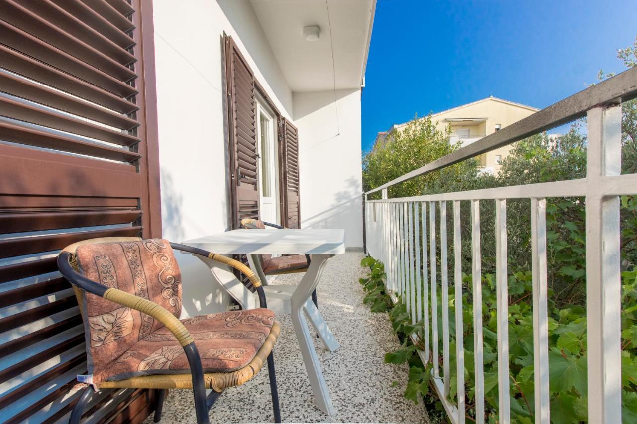 Apartments Ivan Vodice Exterior foto