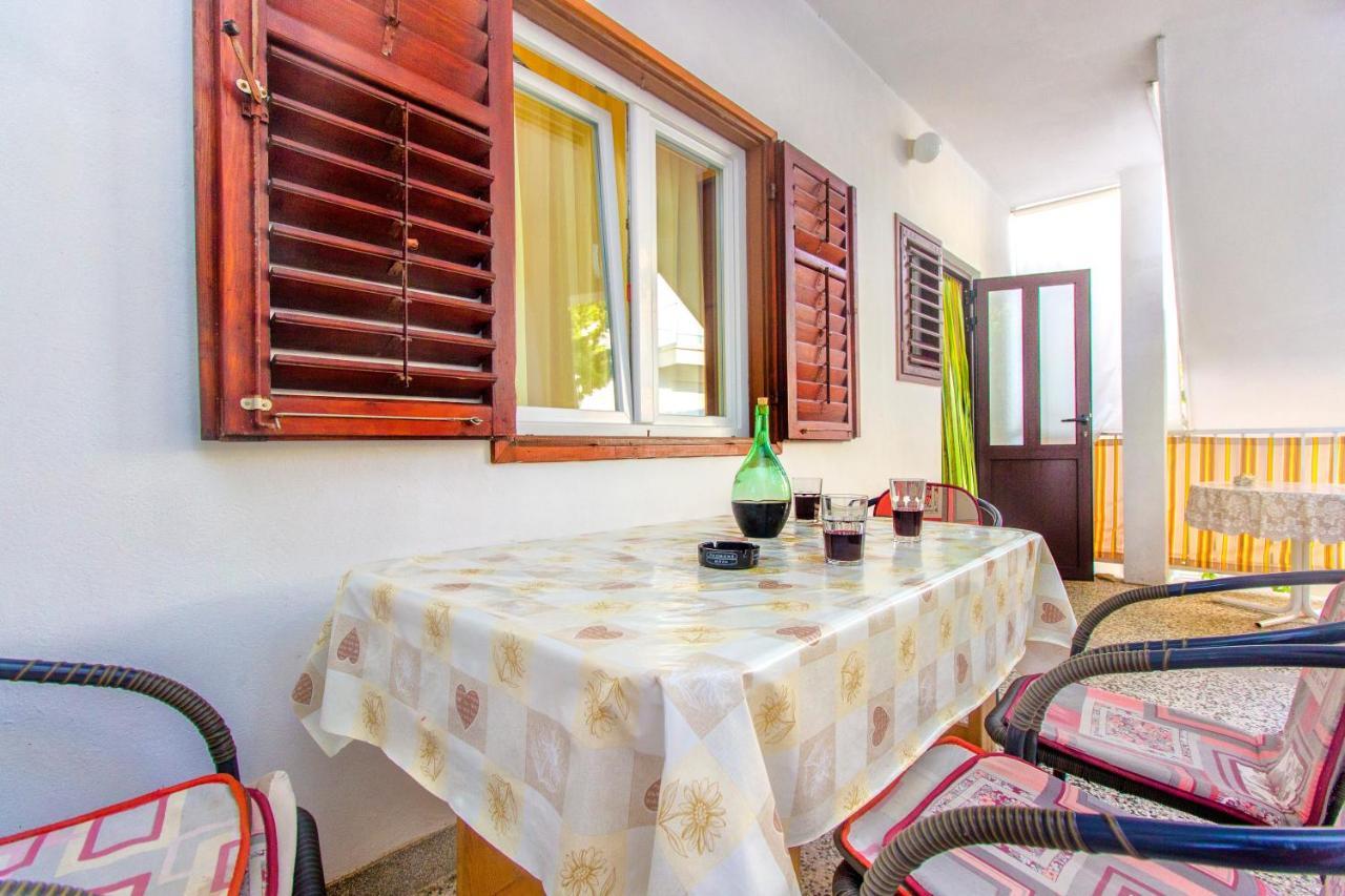 Apartments Ivan Vodice Exterior foto