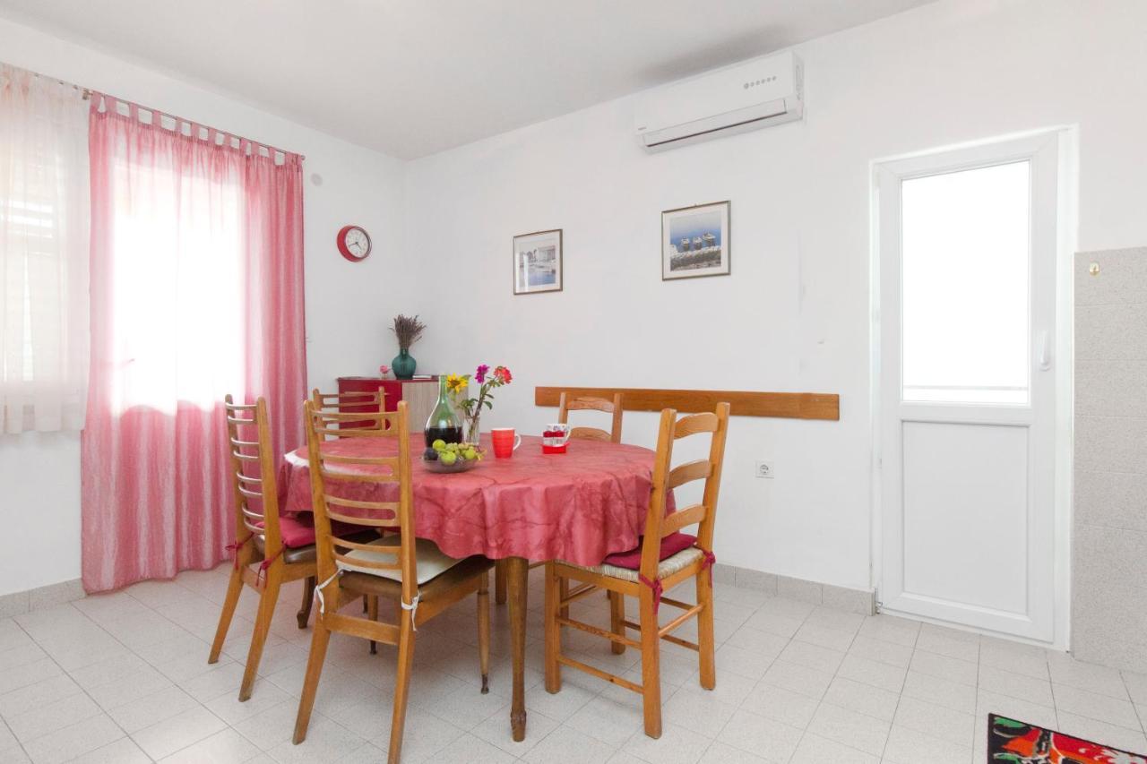 Apartments Ivan Vodice Exterior foto