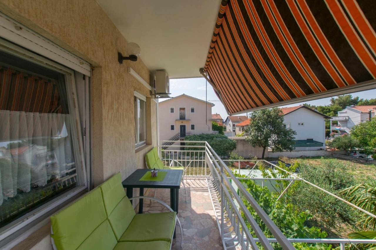 Apartments Ivan Vodice Exterior foto